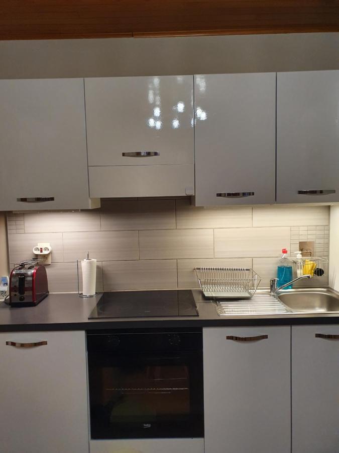 Apartment Sweet *